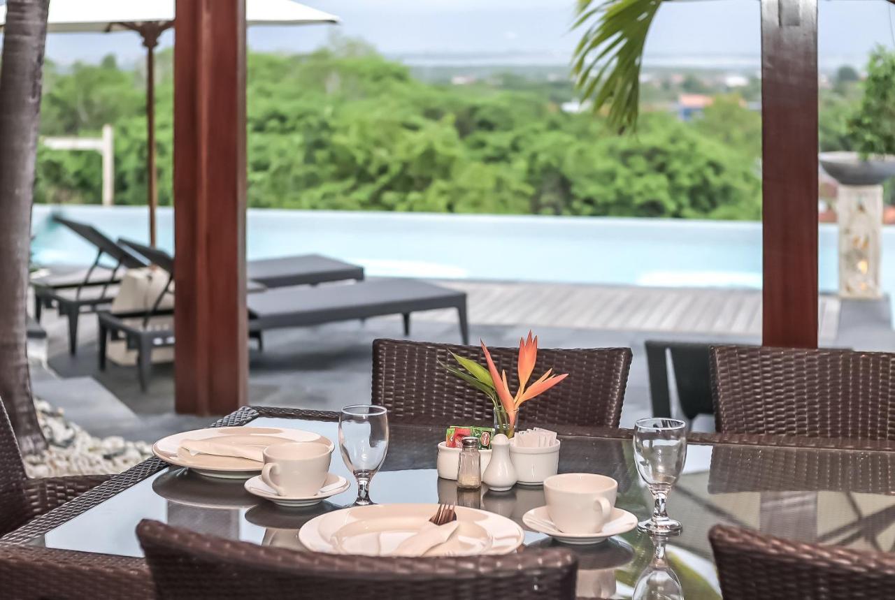 Villa Hening Jimbaran Buitenkant foto
